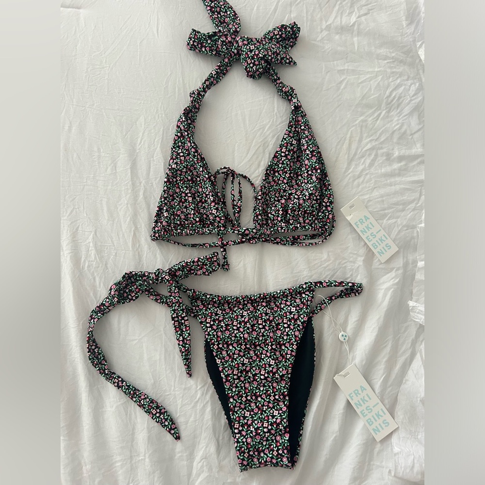 NWT Frankie’s Bikini Set
